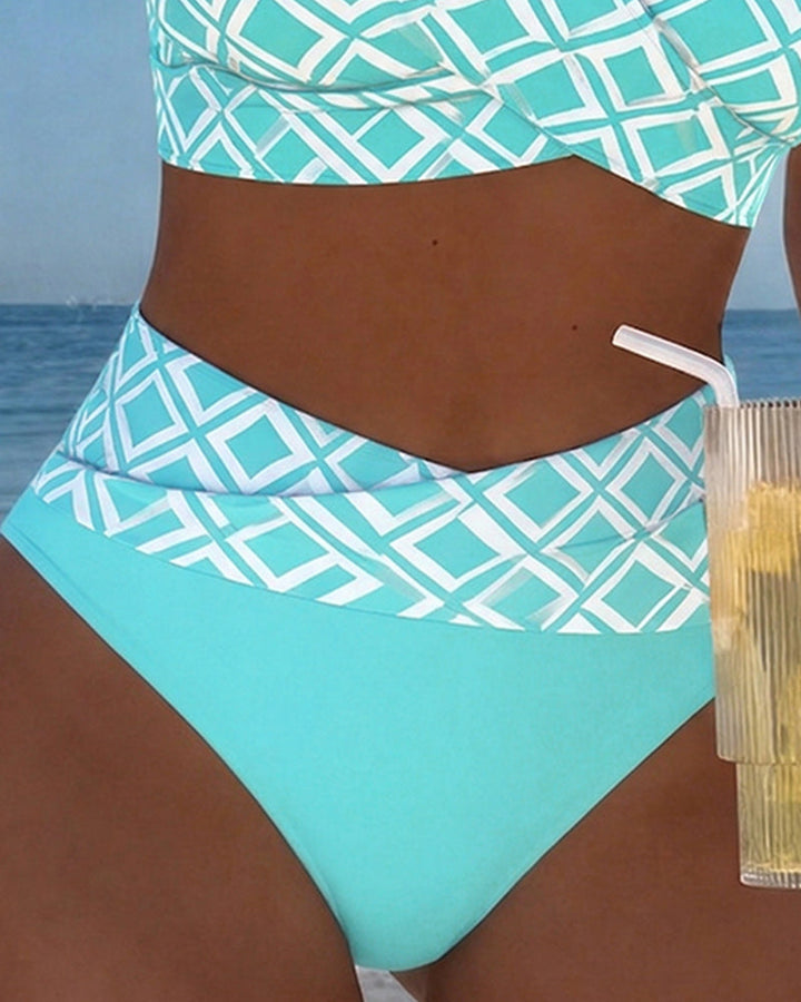 Martina | Bikini kariert mit bügellosem BH und hochgeschnittener Unterhose