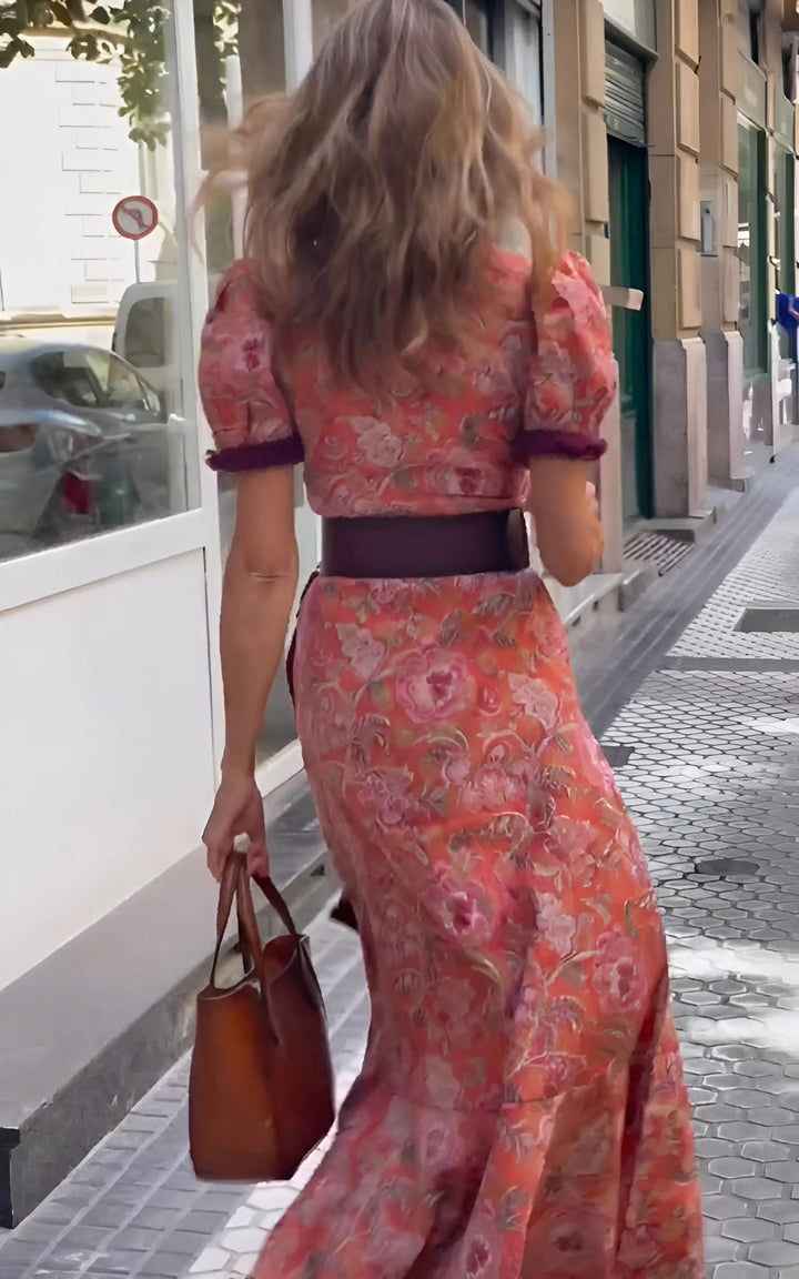 Serena | Romantisches Maxikleid für Damen mit Blumenmuster und V-Ausschnitt