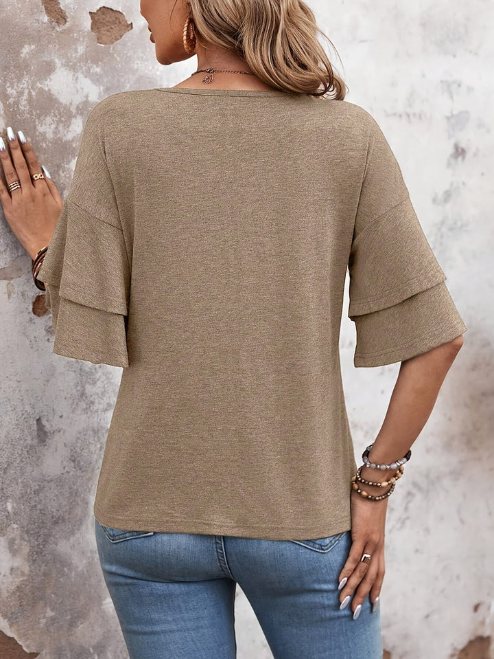Hazel | T-Shirt für Damen mit V-Ausschnitt und weiten Ärmeln