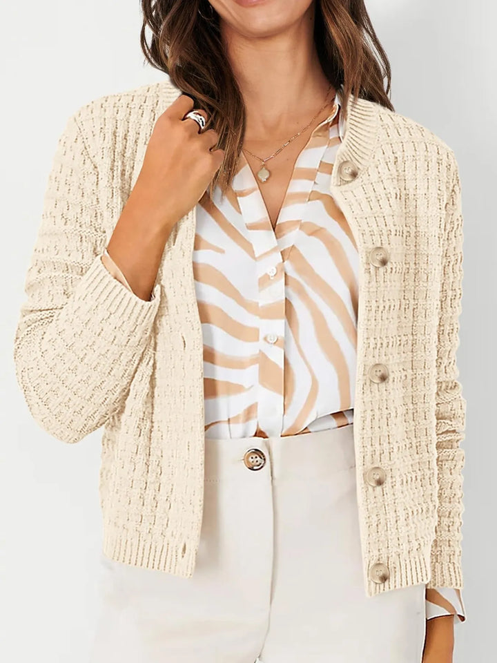 Harper | Strickjacke für Damen mit Knopfleiste und Rundhalsausschnitt