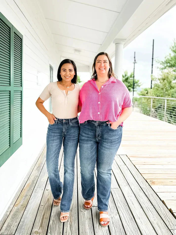 Jeanie | Die Heilige Gral Bootcut Jeans für Damen mit mittlerem Bund