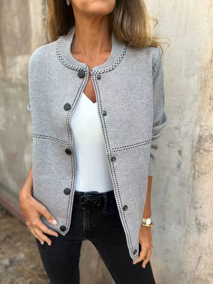Jane | Klassische Strickjacke für Damen mit Knopfleiste