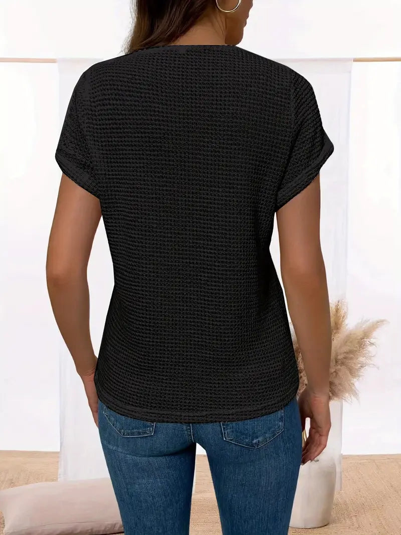 Megan | Schickes Shirt für Damen mit Rundhalsausschnitt