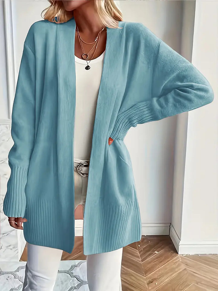 Flor | Gemütlicher Strickcardigan für Damen mit V-Ausschnitt und langen Ärmeln