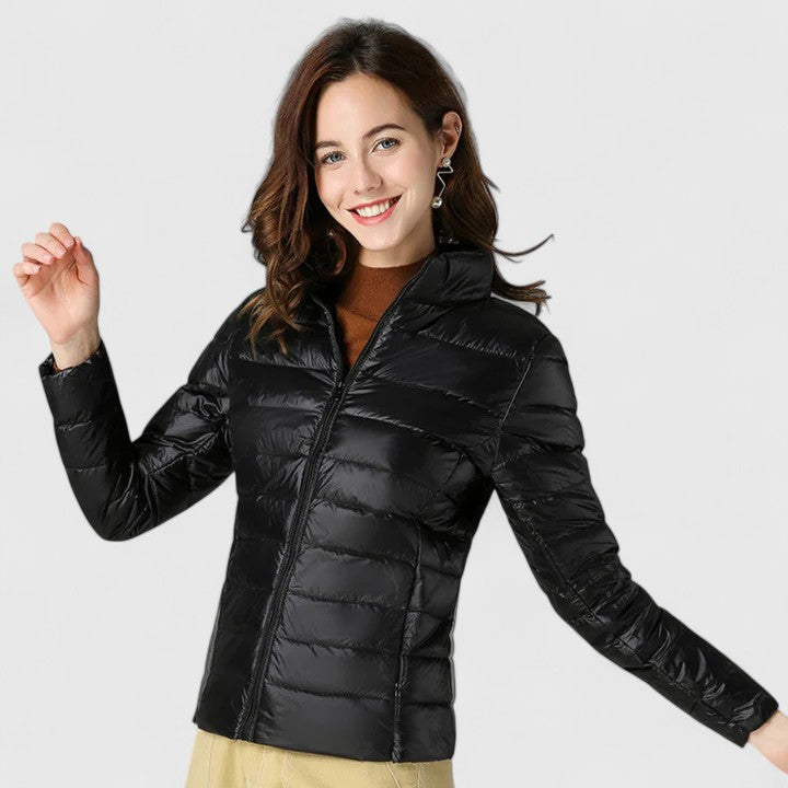 Melorynne Elegante Jacke für Damen mit Rundhalsausschnitt und langen Ärmeln