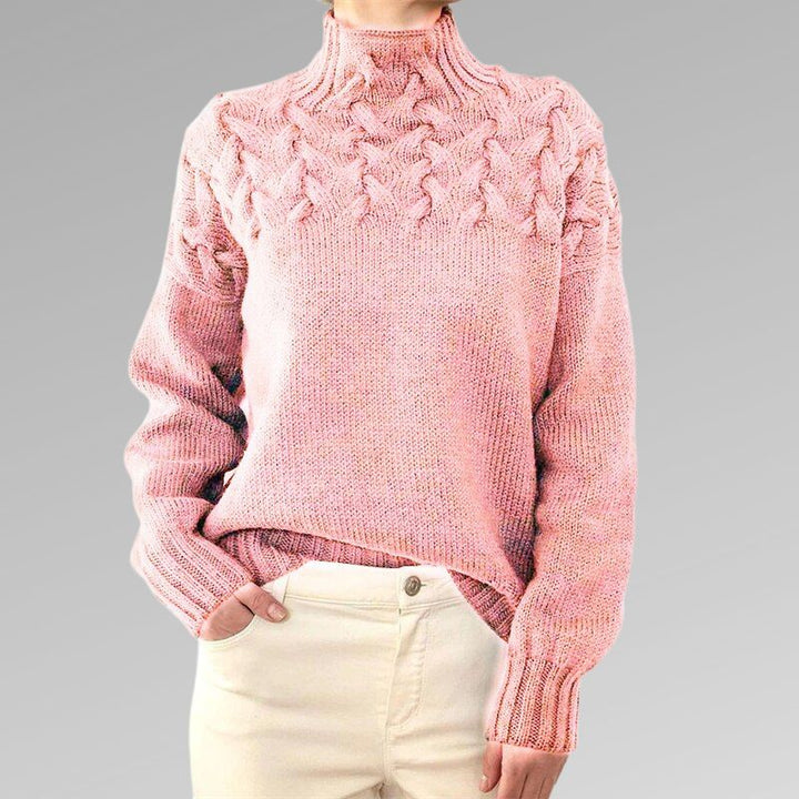 Eva | Damenpullover für Damen mit Zopfmuster-Detail und Rollkragen