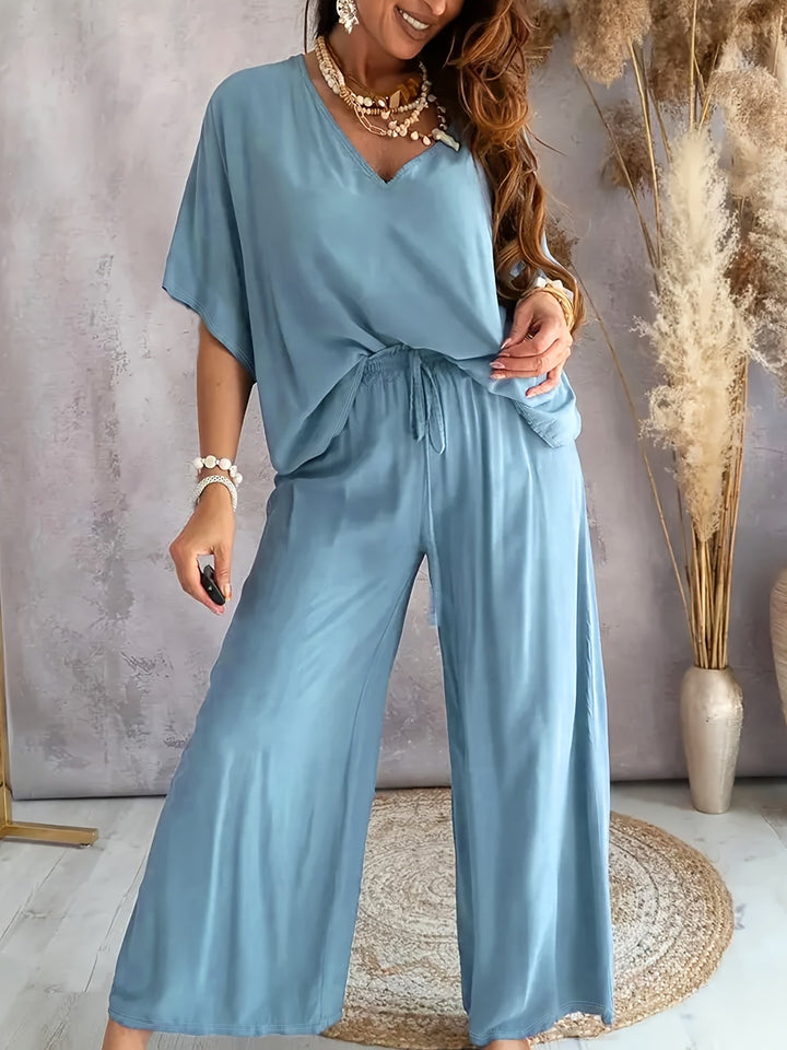 Farah | Stylisches einfarbiges Damen-Zweiteiler-Set mit V-Ausschnitt