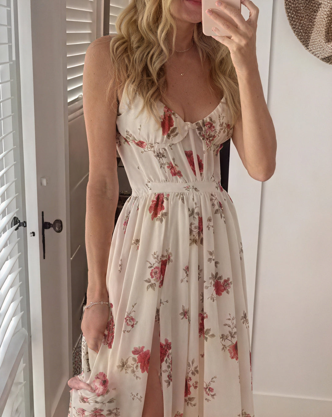 Damen-Maxikleid mit Seitenschlitz und Blumenmuster