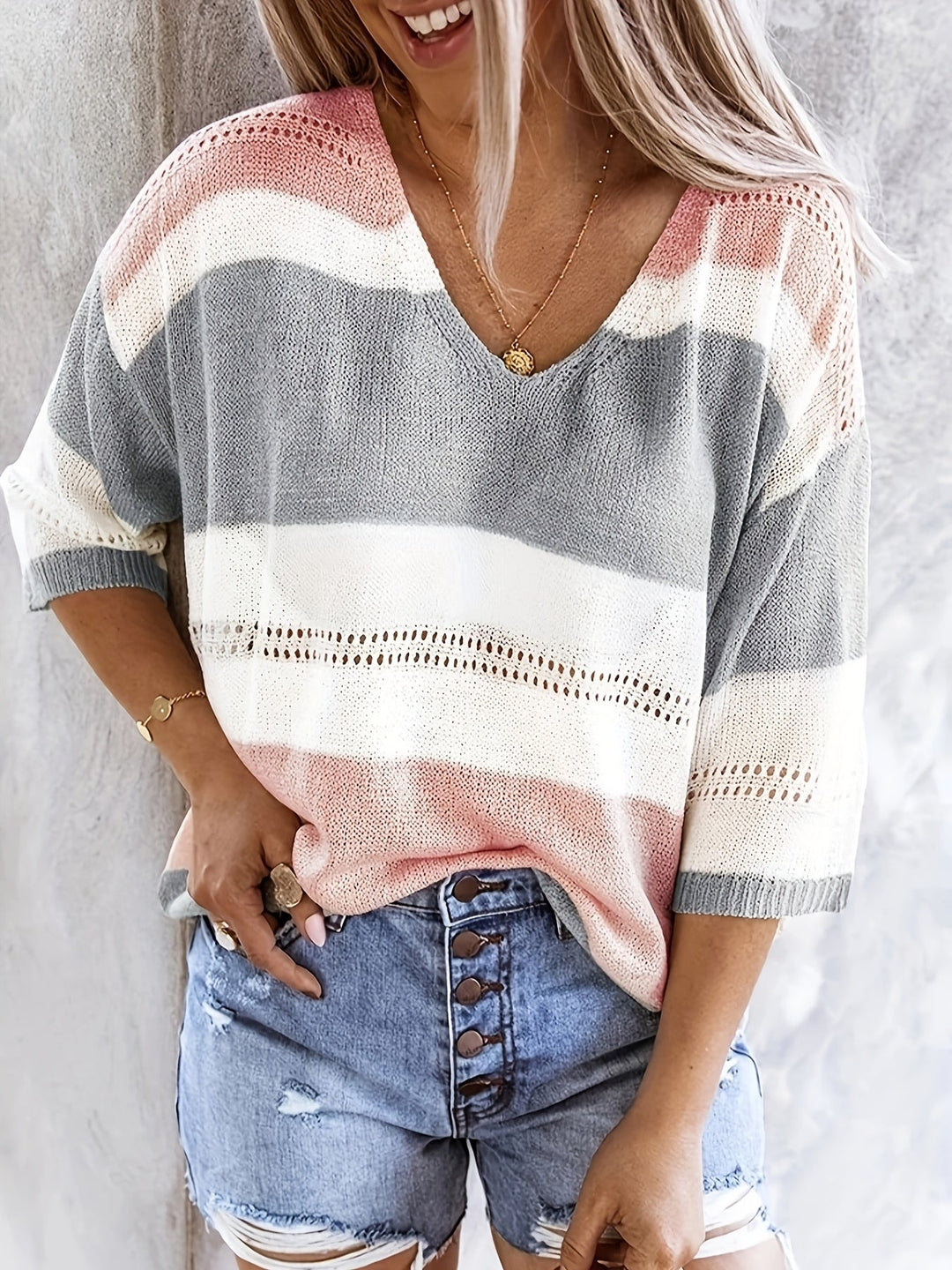 Olga | Lässiger gestreifter V-Ausschnitt Pullover für Damen