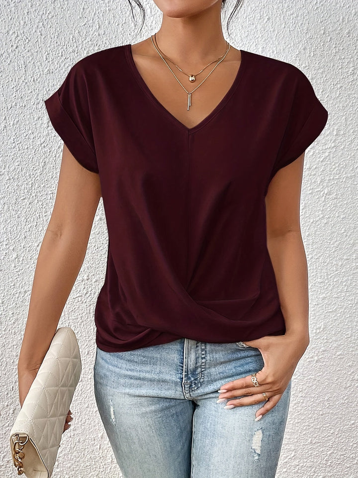 Cleo | Lässiges T-Shirt für Damen mit Sweetheart-Ausschnitt