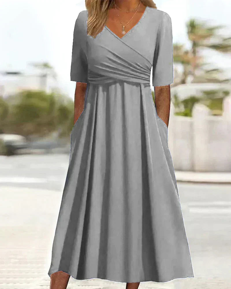 Anna | Wickelkleid mit kurzen Ärmeln und V-Ausschnitt