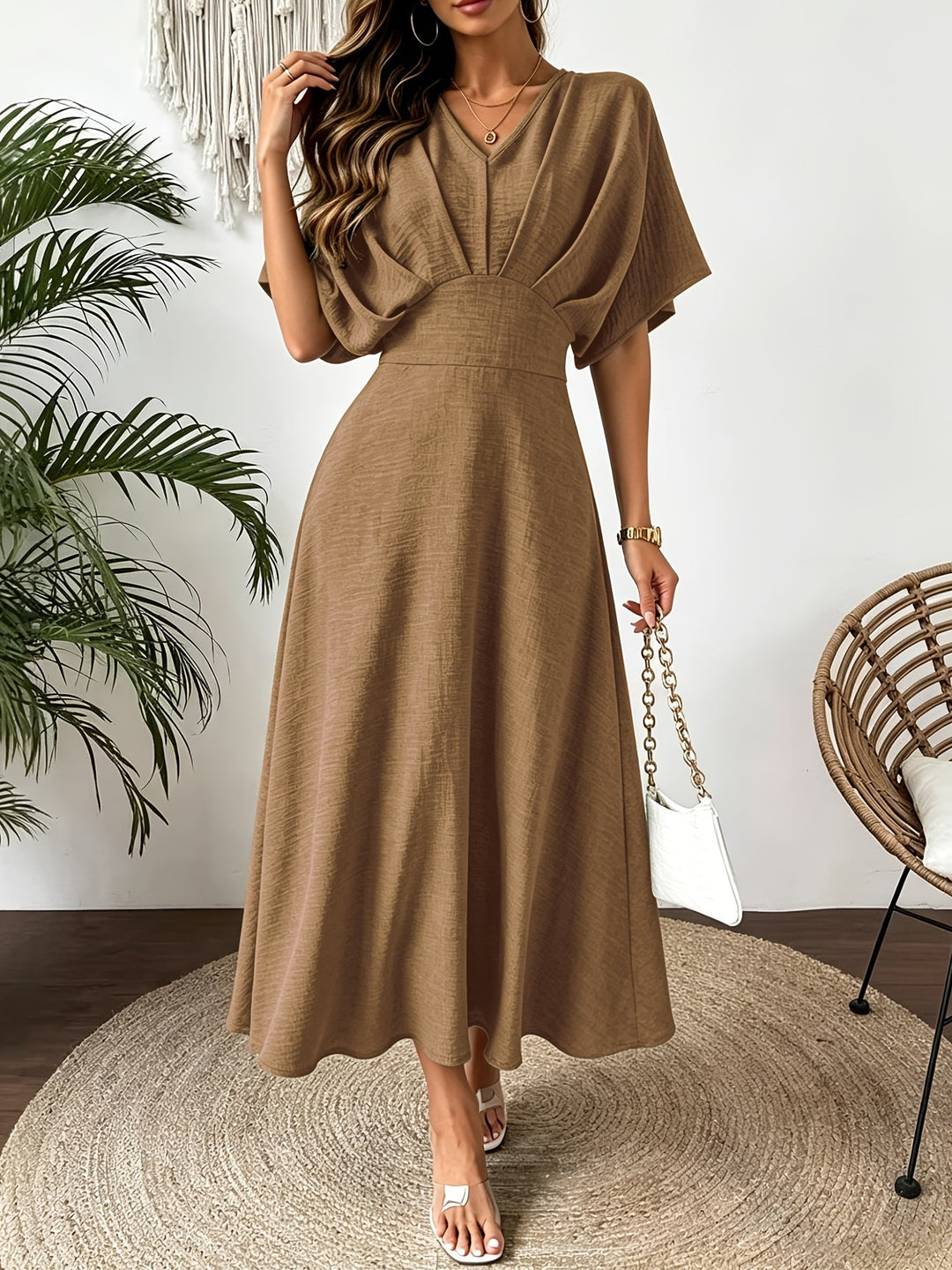 Damen Midikleid mit V-Ausschnitt