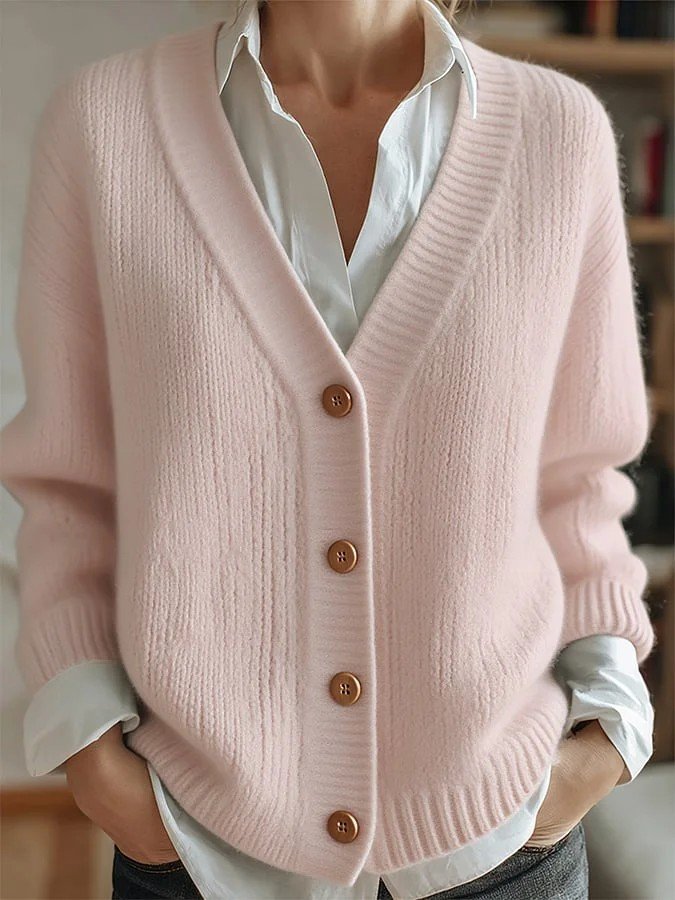 Merida | Vintage Winter Cardigan für Damen mit V-Ausschnitt und langen Ärmeln