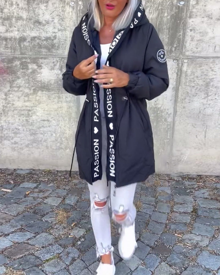 Alexa | Lässiger Mantel für Damen mit Kapuze und langen Ärmeln