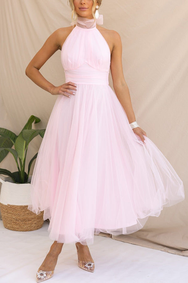 Valeria | Schickes Tüllkleid für Damen mit Neckholder-Ausschnitt