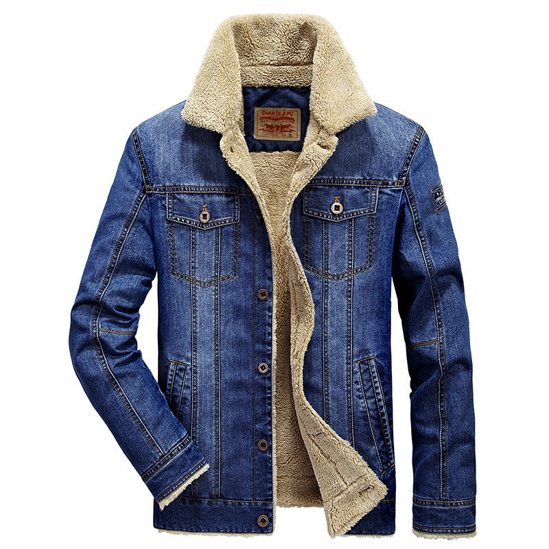 Herrenjacke mit Seitentaschen und Knöpfen