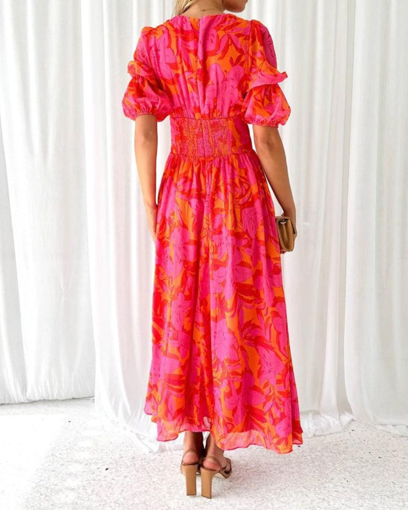 Olivia | Elegantes Langkleid für Damen mit V-Ausschnitt und kurzen Ärmeln