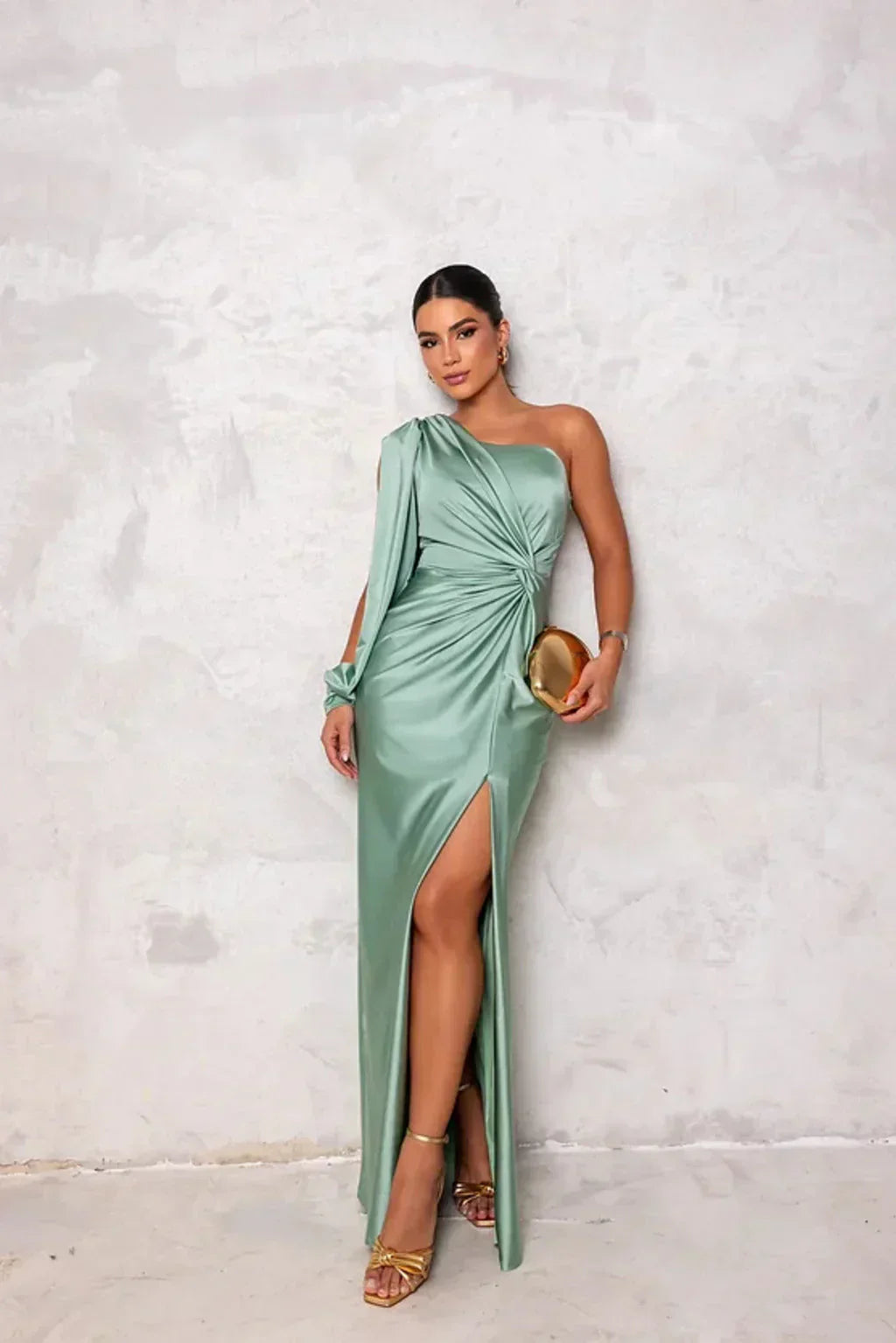Alison | Elegantes Schlitz-Maxikleid für Damen mit asymmetrischem Ausschnitt