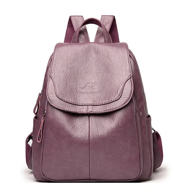 Kristlaug | Eleganter und leichter Rucksack in zartem Weißton
