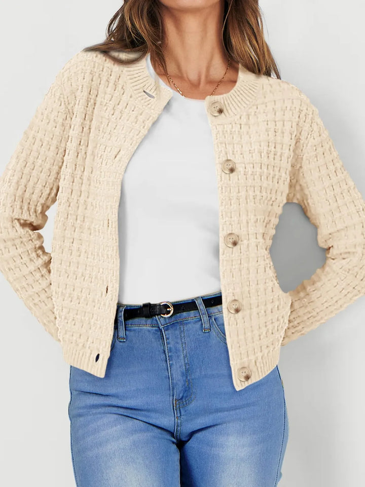 Harper | Strickjacke für Damen mit Knopfleiste und Rundhalsausschnitt