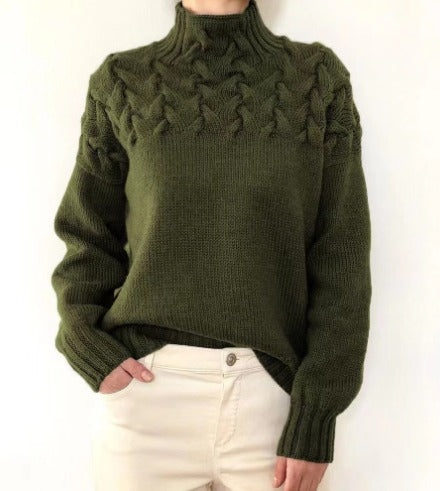 Eva | Damenpullover für Damen mit Zopfmuster-Detail und Rollkragen