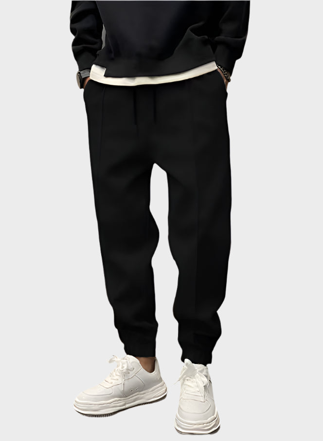 Die Bosco Supreme Sporthose für Herren mit schmaler Passform