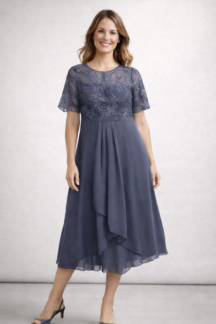 Damen Midikleid mit Spitzenoberteil und kurzen Ärmeln