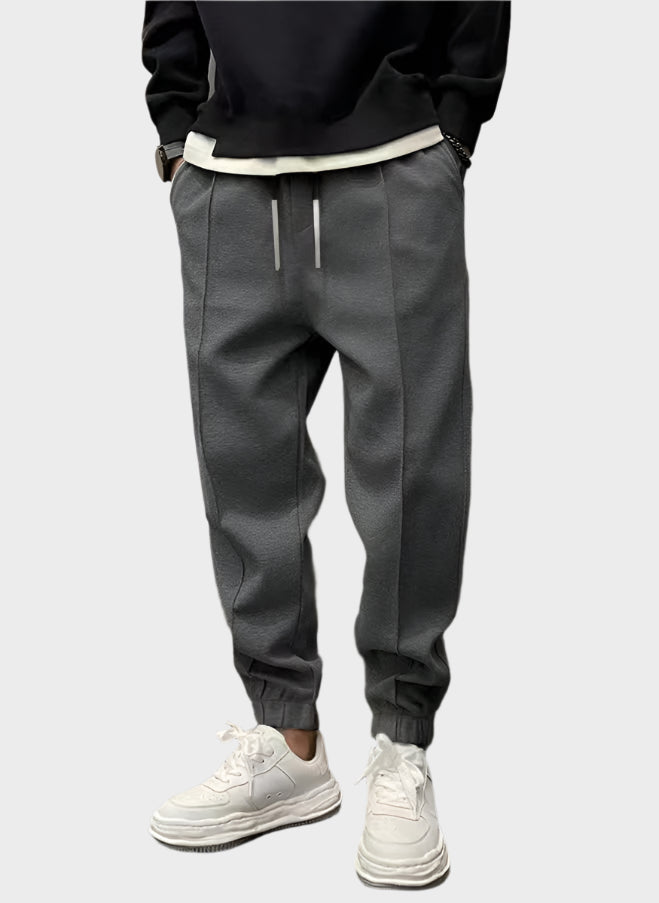Die Bosco Supreme Sporthose für Herren mit schmaler Passform