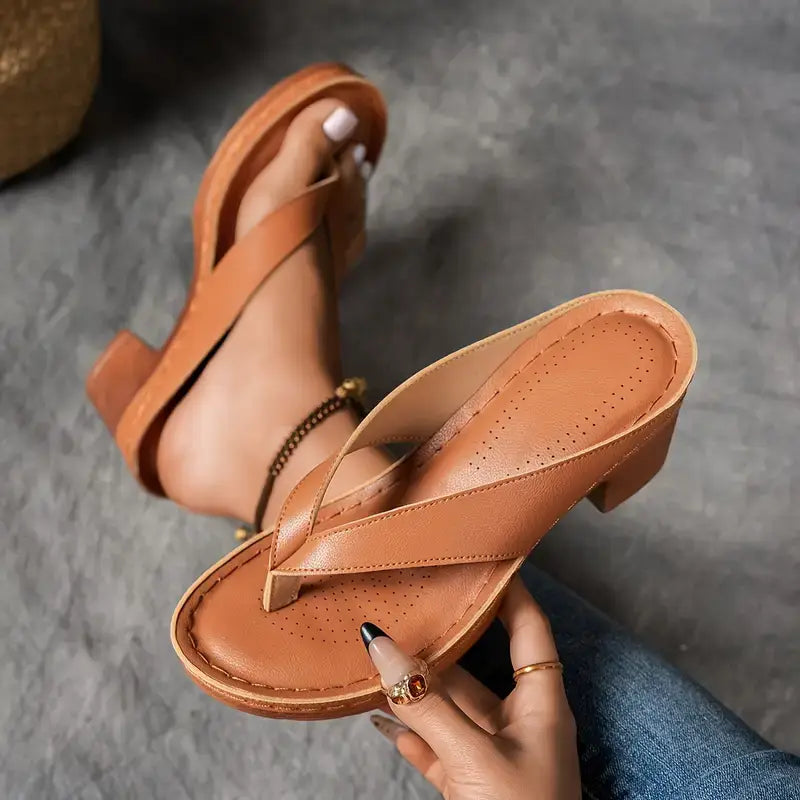 DELACROIX | Schicke Komfortsandalen für Damen mit mittelhohem Absatz