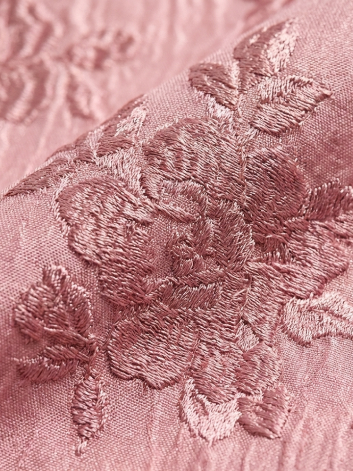 Xanthea | Kurzärmeliges, tailliertes, blumenstrukturiertes Maxikleid für Damen