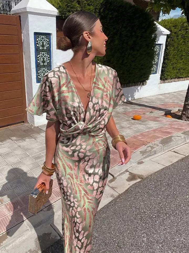 Clarandra | Midi-Kleid in Kupfer für Damen mit Blumenmuster und V-Ausschnitt