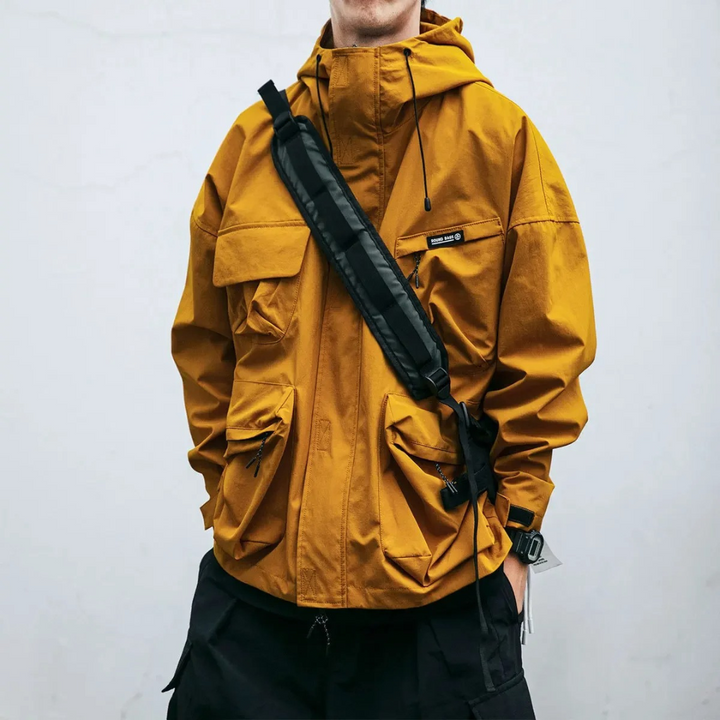 Hans | Technische Jacke mit Kapuze und langen Ärmeln