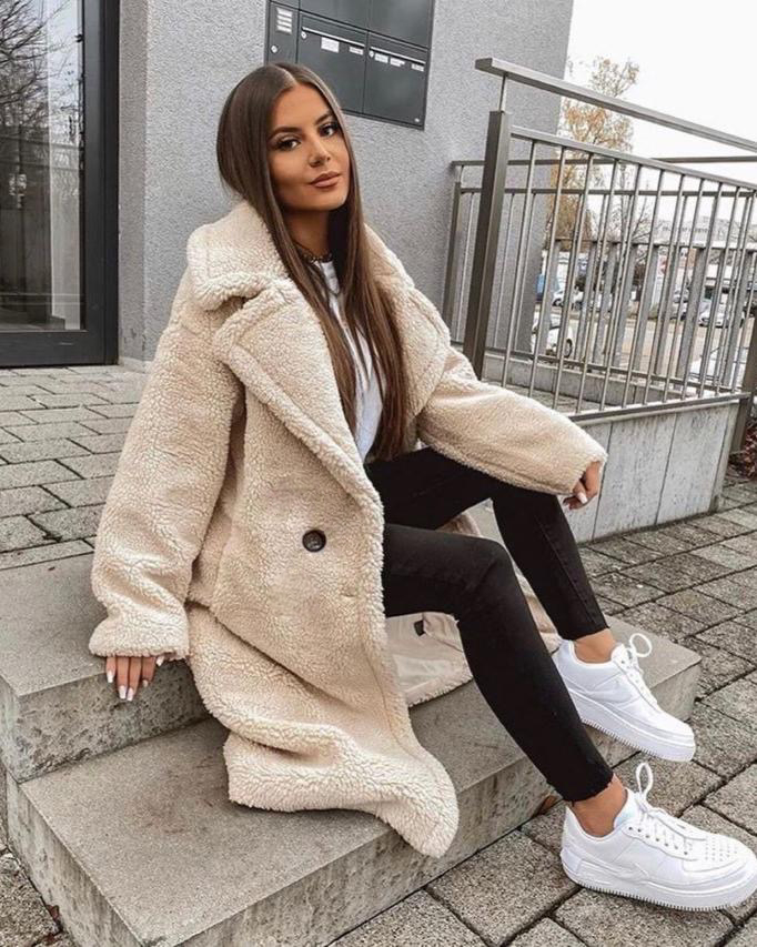 Zoe | Langer Teddymantel für Damen mit Rundhalsausschnitt und langen Ärmeln