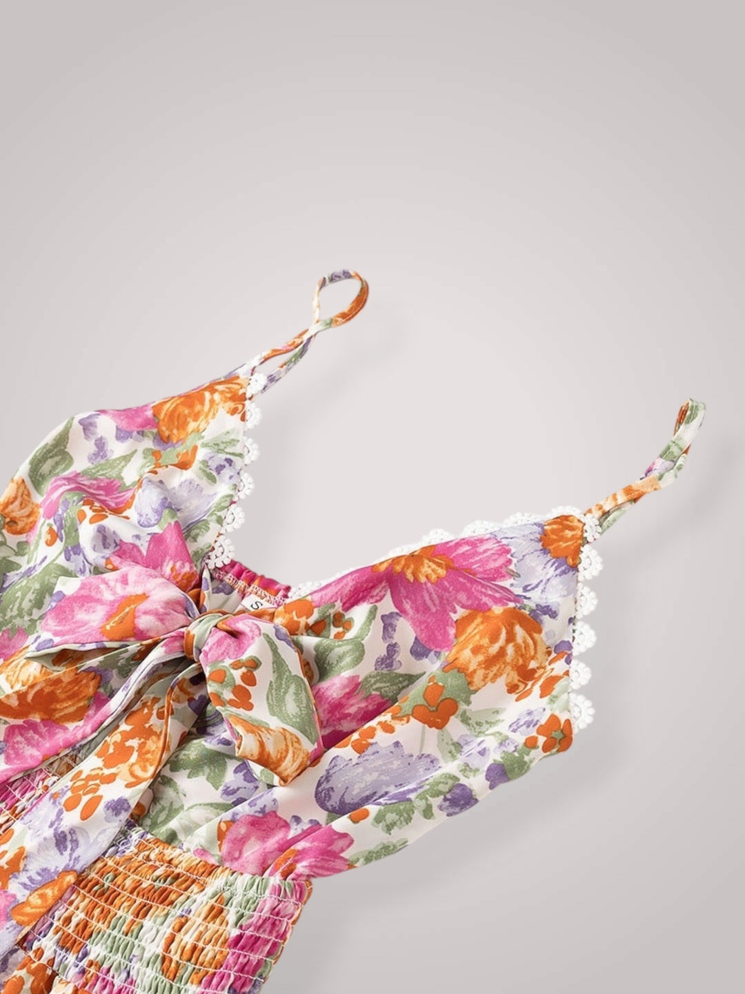 Mia | Damen Minikleid mit Blumenmuster und Rüschensaum