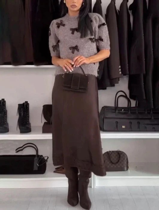 Emilia-Kollektion | Klassische Eleganz für Damen mit Rundhalsausschnitt