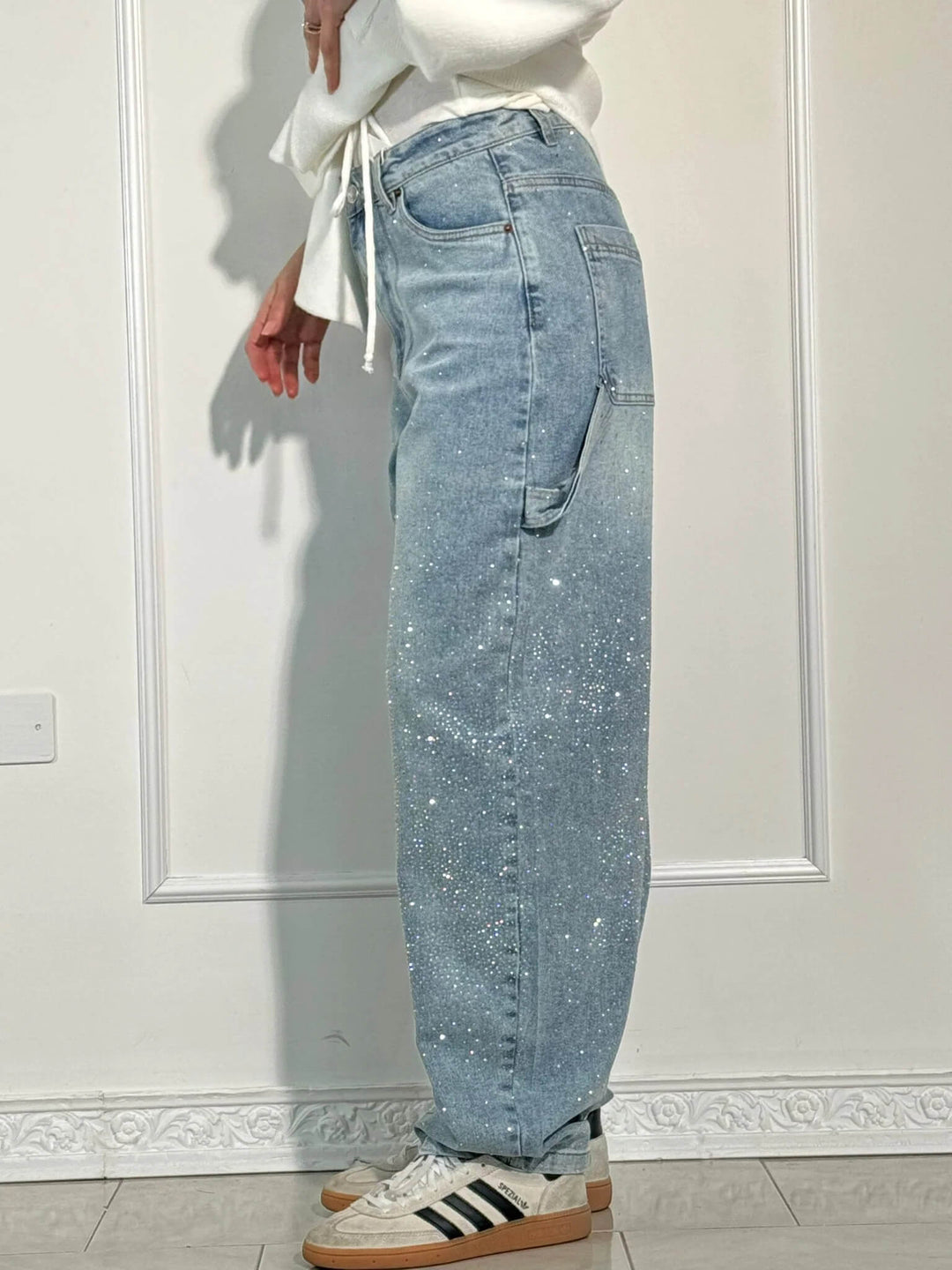 Violette | Hose für Damen mit hoher Taille und weiten Beinen und Knopftaschen