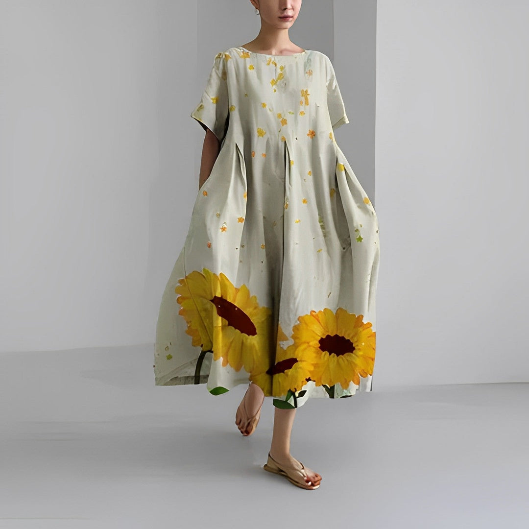 Floria | Lebhaftes Blumenkleid für Damen mit Rundhalsausschnitt und kurzen Ärmeln