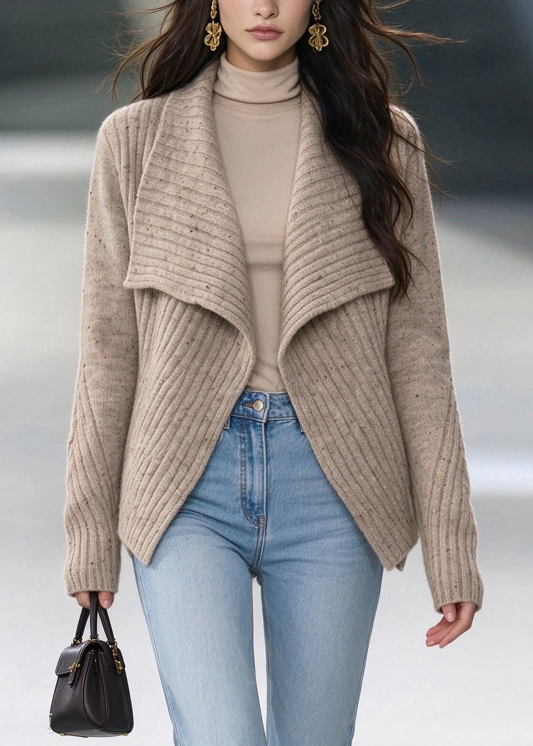 Cardigan femme à col Claudine et ourlet asymétrique