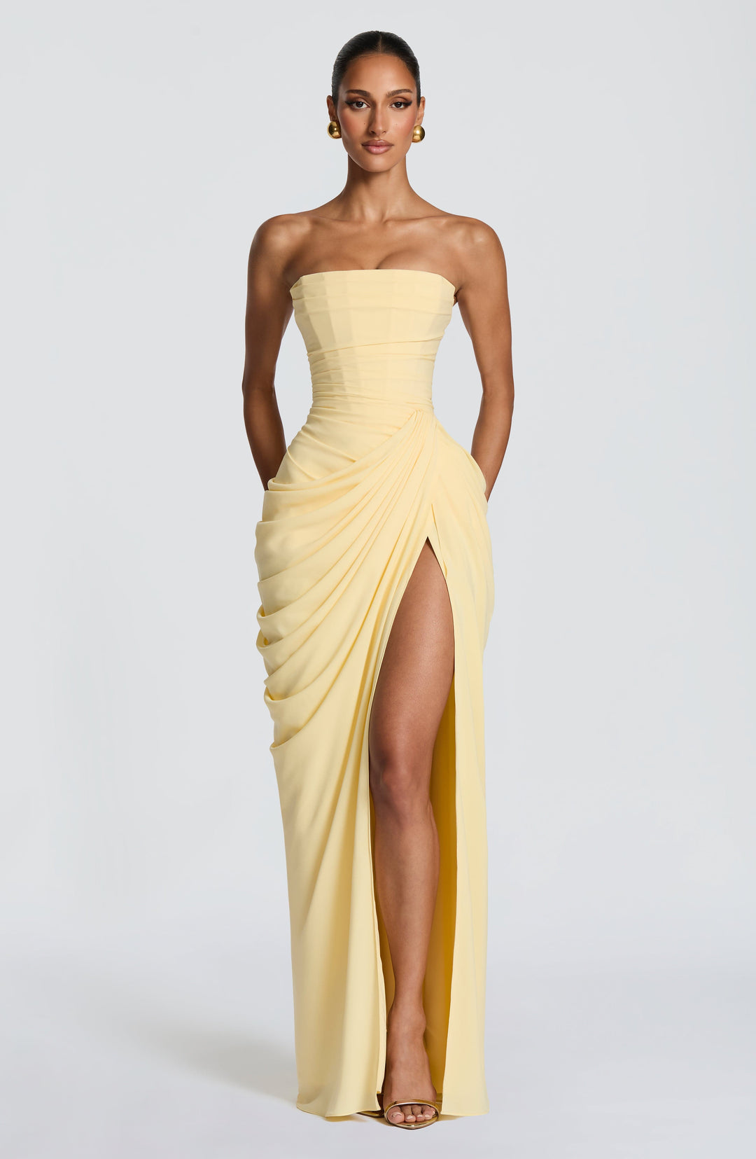 Mila | Damen Maxikleid mit seitlichem Schlitz und Schnürung
