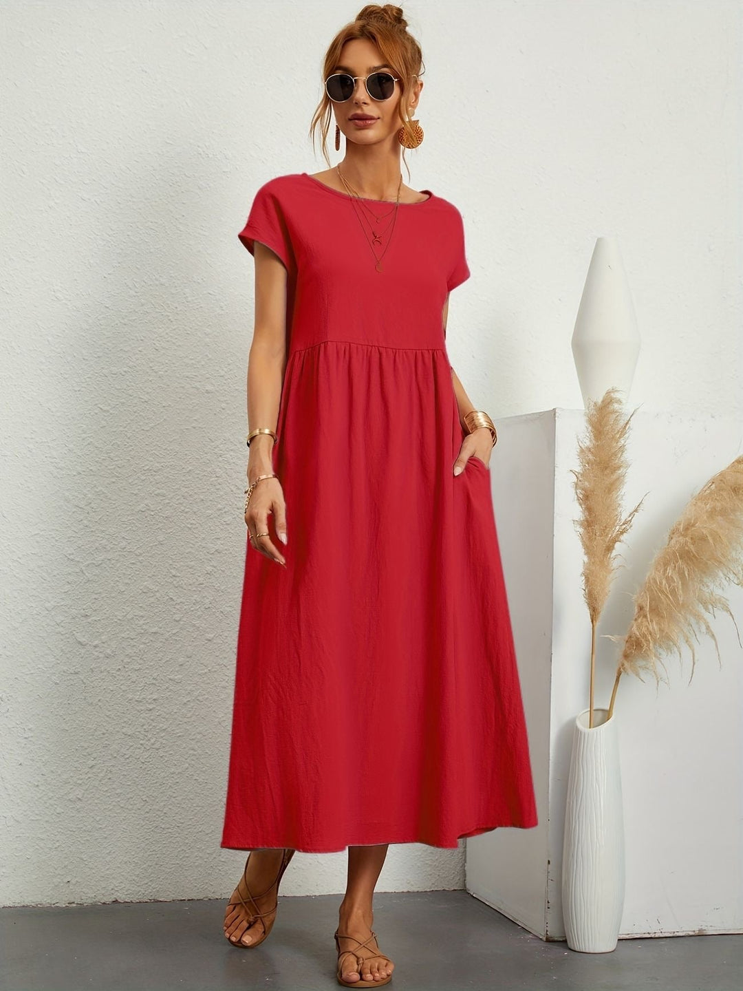 Caroline | Elegantes Casual-Kleid mit Rundhalsausschnitt und langen Ärmeln