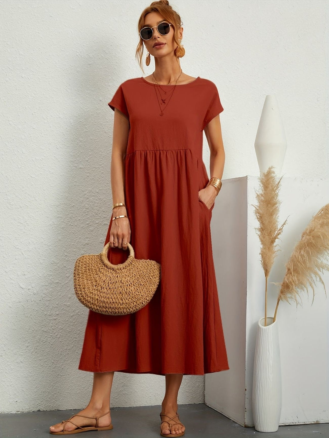 Caroline | Elegantes Casual-Kleid mit Rundhalsausschnitt und langen Ärmeln