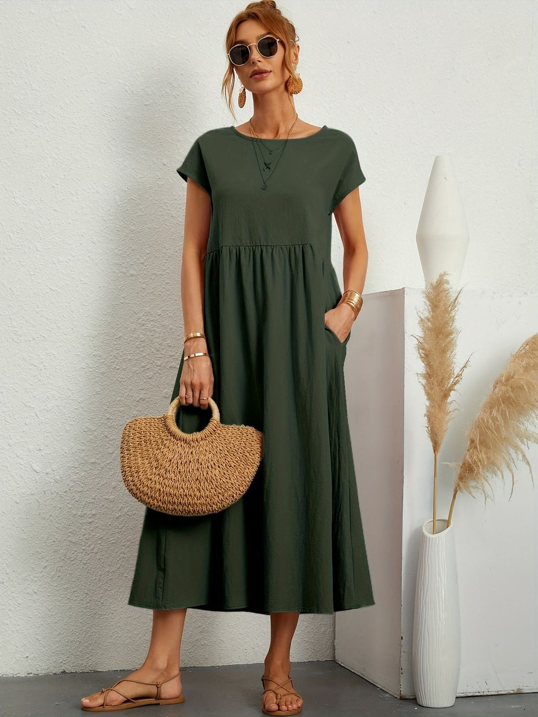 Caroline | Elegantes Casual-Kleid mit Rundhalsausschnitt und langen Ärmeln