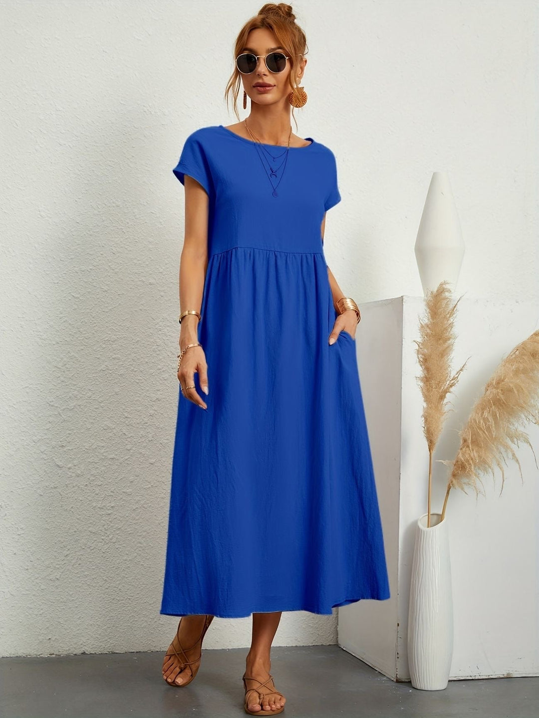 Caroline | Elegantes Casual-Kleid mit Rundhalsausschnitt und langen Ärmeln