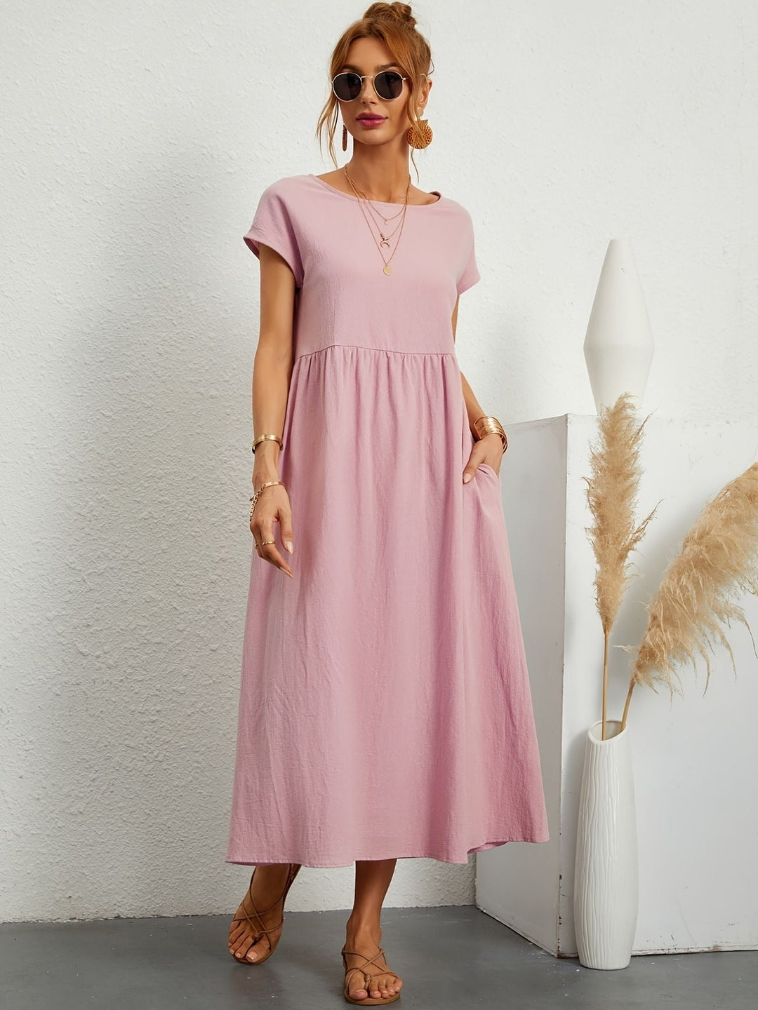 Caroline | Elegantes Casual-Kleid mit Rundhalsausschnitt und langen Ärmeln