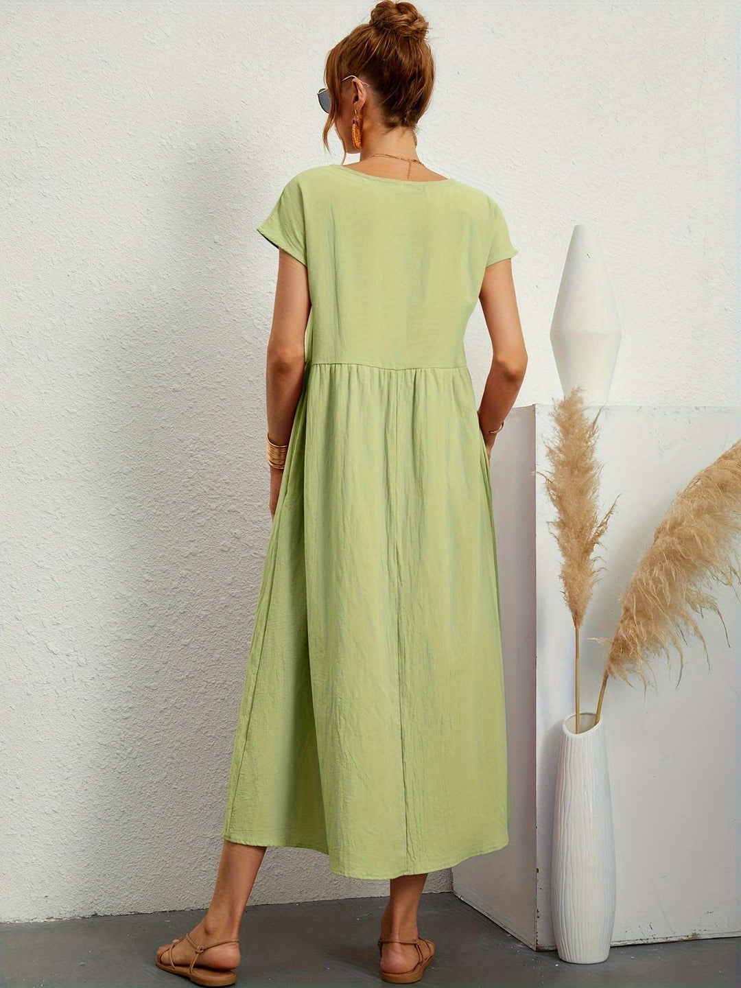 Caroline | Elegantes Casual-Kleid mit Rundhalsausschnitt und langen Ärmeln