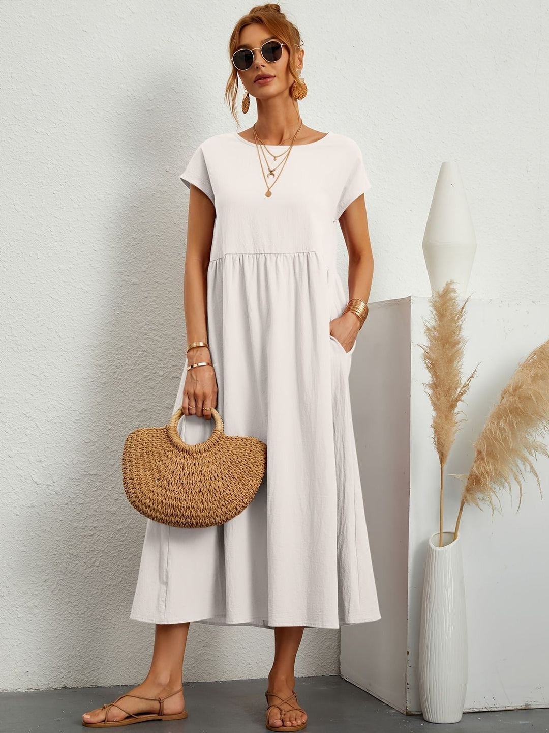 Caroline | Elegantes Casual-Kleid mit Rundhalsausschnitt und langen Ärmeln
