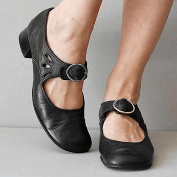 Hazelle Einzigartige und Gemütliche Sandalen für Damen mit flachem Absatz