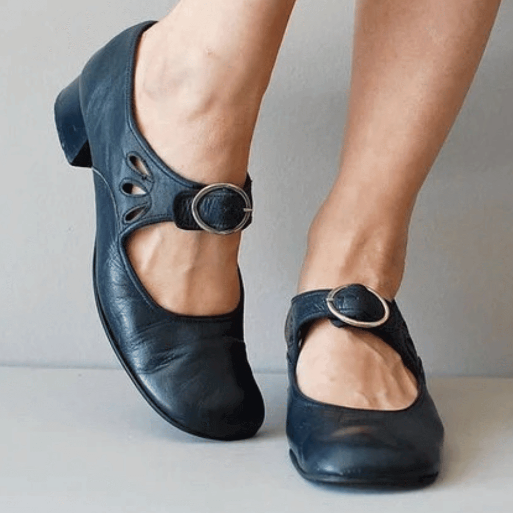 Hazelle Einzigartige und Gemütliche Sandalen für Damen mit flachem Absatz