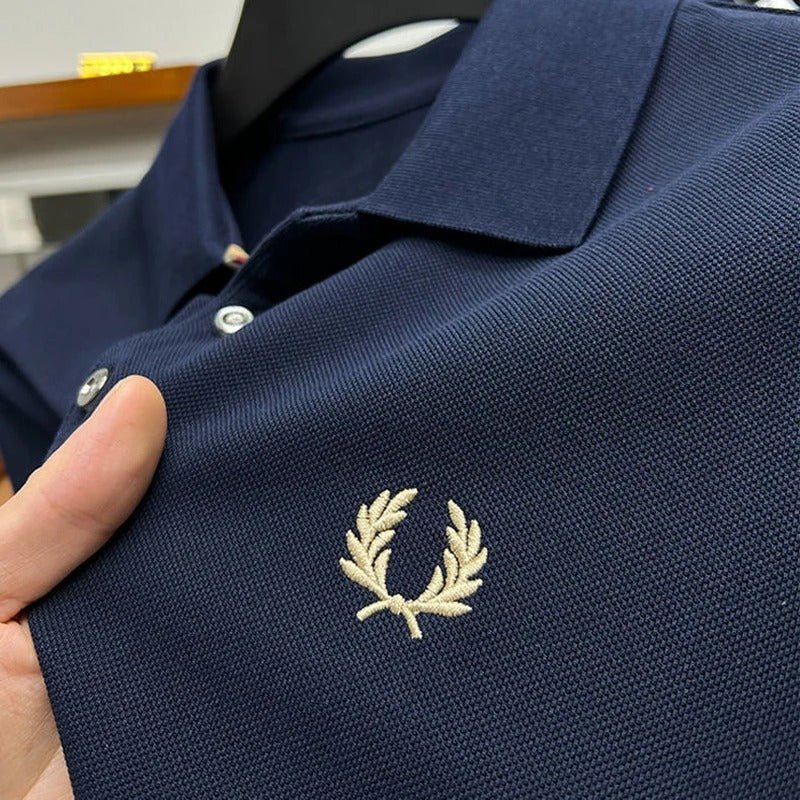 Calvin | Elite dehnbares Polo für zeitlosen Stil | 1+1 GRATIS Poloshirt für Herren