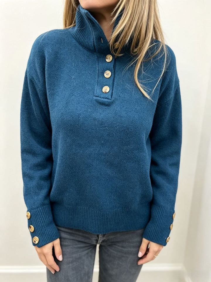 Lea | Damen Pullover mit langen Ärmeln und Knöpfen